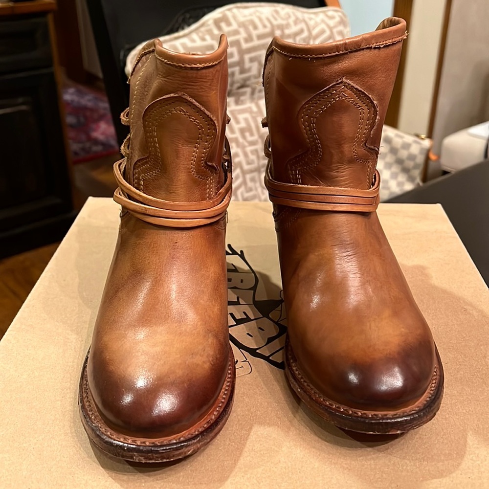 Tan Freebird Booties - Size 7
